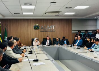 Deputado Sebastião Rezende reforça cobrança pela criação do Campus da UNEMAT em Rondonópolis