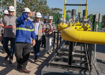 Mauro inaugura gasoduto e destrava nova fase da indústria em Cuiabá