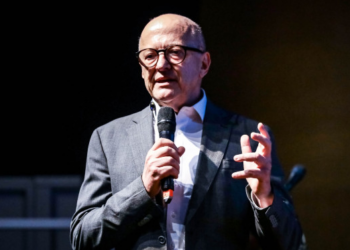 Base de Mauro e "barões do agro" selam apoio à candidatura de Pivetta ao Governo