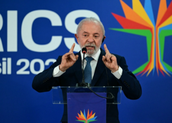 O que acontece se o Brasil retaliar a tarifa dos EUA?