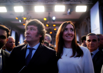 Milei chama vice de traidora após Senado argentino aprovar aumento da aposentadoria; 'Vamos vetar', diz