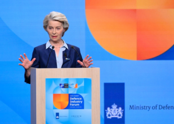 'Preocupante' e 'tratamento injusto': líderes se pronunciam sobre tarifas de Trump contra México e União Europeia