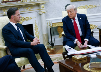 Trump ameaça 'tarifas severas' de 100% à Rússia caso não haja cessar-fogo na Ucrânia em até 50 dias