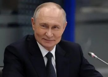 'Rússia está mais aliviada que preocupada com ameaça tarifária de Trump', diz correspondente da BBC em Moscou