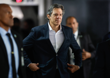 Com demora na aprovação do orçamento, resultado fiscal melhora no 1º semestre, diz IFI