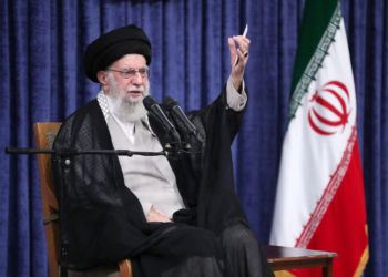 Irã está pronto para responder a qualquer novo ataque, diz líder supremo