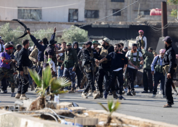 Drusos retomam controle de Sweida, cidade no sul da Síria