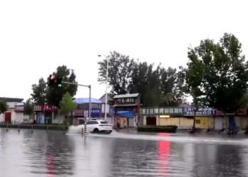 Chuva torrencial deixa 2 mortos e 10 desaparecidos em Shandong, na China