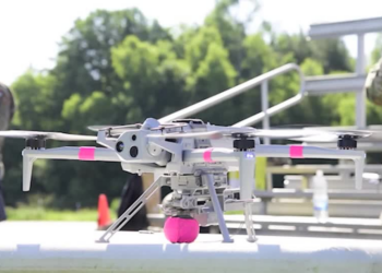 EUA divulgam imagens de treinamento com drones lançadores de granada; VÍDEO