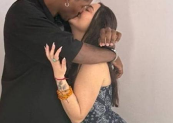 Casal que nasceu na mesma data morre em acidente no dia do aniversário