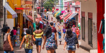 Indecisos: 67,6% dos eleitores ainda não sabem em quem vão votar para Governo do Estado