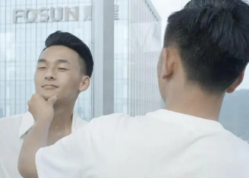 Os consultores de namoro que ajudam milhões de solteiros na China a achar uma mulher para casar