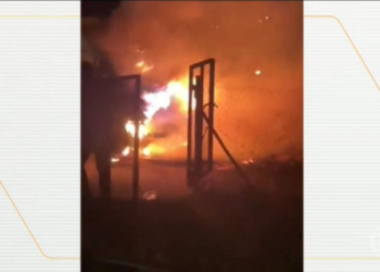 Governo Trump revoga vistos de membros da Autoridade Palestina, adversária do Hamas, por acusações de 'terrorismo'