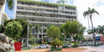 Prefeitura de Cuiabá quita salários, prêmio saúde e movimenta R$ 84 milhões
