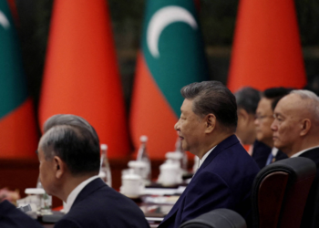 Xi e Modi se reúnem e prometem cooperação no cenário internacional