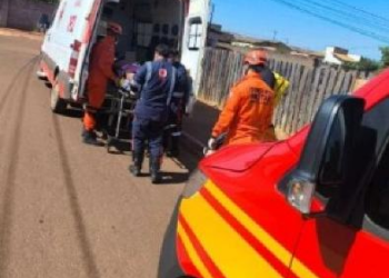 Mulher tem braço esmagado por máquina de fazer pão