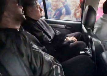 Vídeo mostra Hytalo Santos e marido saindo de delegacia em SP