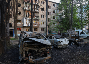 Rússia ataca Kharkiv com míssil balístico e fere 11 em meio a negociações de cessar-fogo