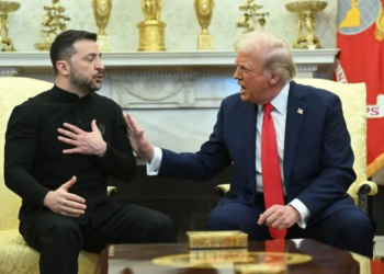 'Ucranianos estão lutando por sua terra', diz Zelensky já em Washington para reunião com Trump