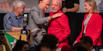 "Não nascerá outro Lula", diz novo presidente do PT