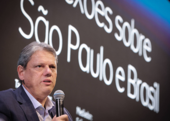 Tarcísio reafirma que será candidato ao governo de SP após ataque de filhos de Bolsonaro