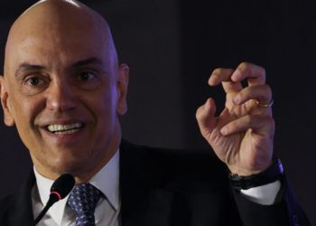 Referência de Moraes na regulação das redes, órgão do TSE usou brechas para censurar 