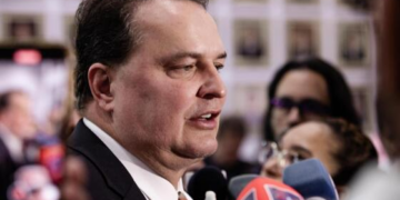 Max Russi sai em defesa da UFMT após críticas de Abilio: "Não podemos diminuir a instituição"