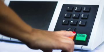 CCJ do Senado aprova voto impresso na reforma eleitoral