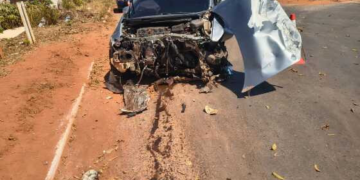 Motorista causa acidente em VG, deixa dois feridos e foge ensanguentado