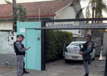 Jovem é assassinada com 20 facadas pelo marido