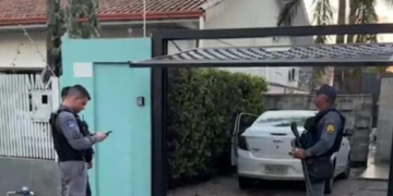 Jovem é assassinada com 20 facadas pelo marido