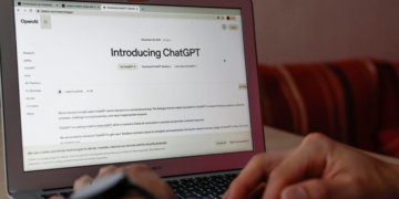 Inteligência artificial: não tente dominar a tecnologia sem dominar a si mesmo