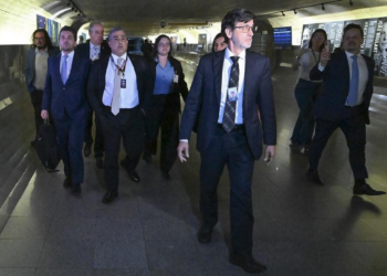 CPMI do INSS decreta a prisão do presidente da Conafer