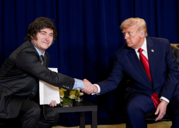 Trump e Milei vão se encontrar na Casa Branca para tratar de apoio de US$ 20 bilhões à Argentina