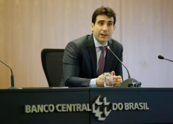 Entenda o que muda com as novas regras do BC para Pix e TED