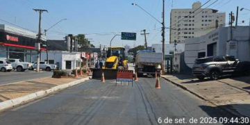 Avenida Coronel Escolástico é interditada para reparo emergencial