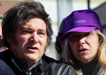 Milei fala em 'operação de inteligência ilegal' para desestabilizar governo após escândalo envolvendo sua irmã