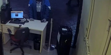 Perna humana é encontrada em Porto Alegre e perícia vai comparar com DNA de vítima deixada em mala