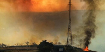 Barra do Garças decreta estado de emergência por incêndio que atinge Parque Estadual há quatro dias