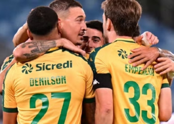 Cuiabá bate o CRB e diminui a distância para o G-4