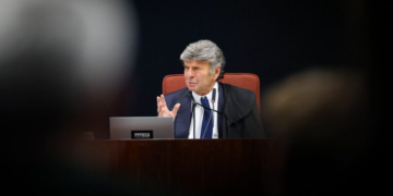 Queria que Fux desse voz de prisão a Alexandre de Moraes