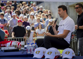 Morte de Charlie Kirk: o que se sabe até agora sobre o assassinato do ativista conservador dos EUA