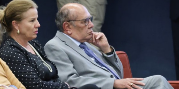 Gilmar Mendes marcou presença em julgamento de Bolsonaro