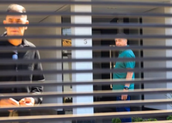 75% dos leitores diz que Bolsonaro não tentou dar golpe e condenação é teatro para tirar ele de 2026