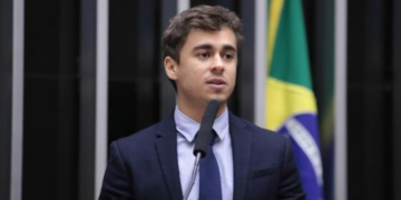 PF prende estudante que ameaçou matar Nikolas Ferreira