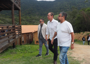 Vice-presidente do PT declara apoio a ex-interventor para governo do DF