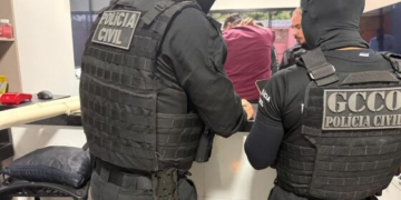 Polícia derruba esquema de bando que movimentou R$ 100 milhões com drogas e armas