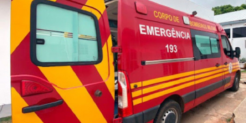 Homem cai de telhado de supermercado e morre