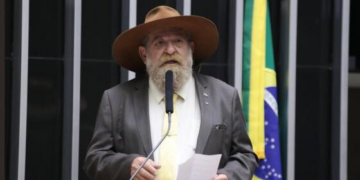 Deputado Nelson Barbudo passa por cirurgia em SP