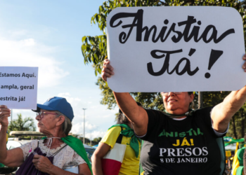 Anistia para Bolsonaro e réus do 8 de janeiro seria a 49ª; veja crimes já perdoados